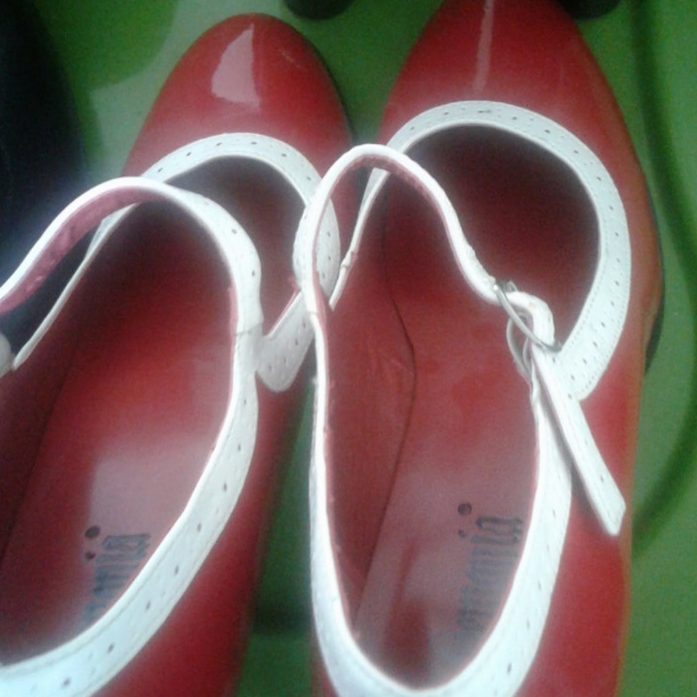 Women's heels